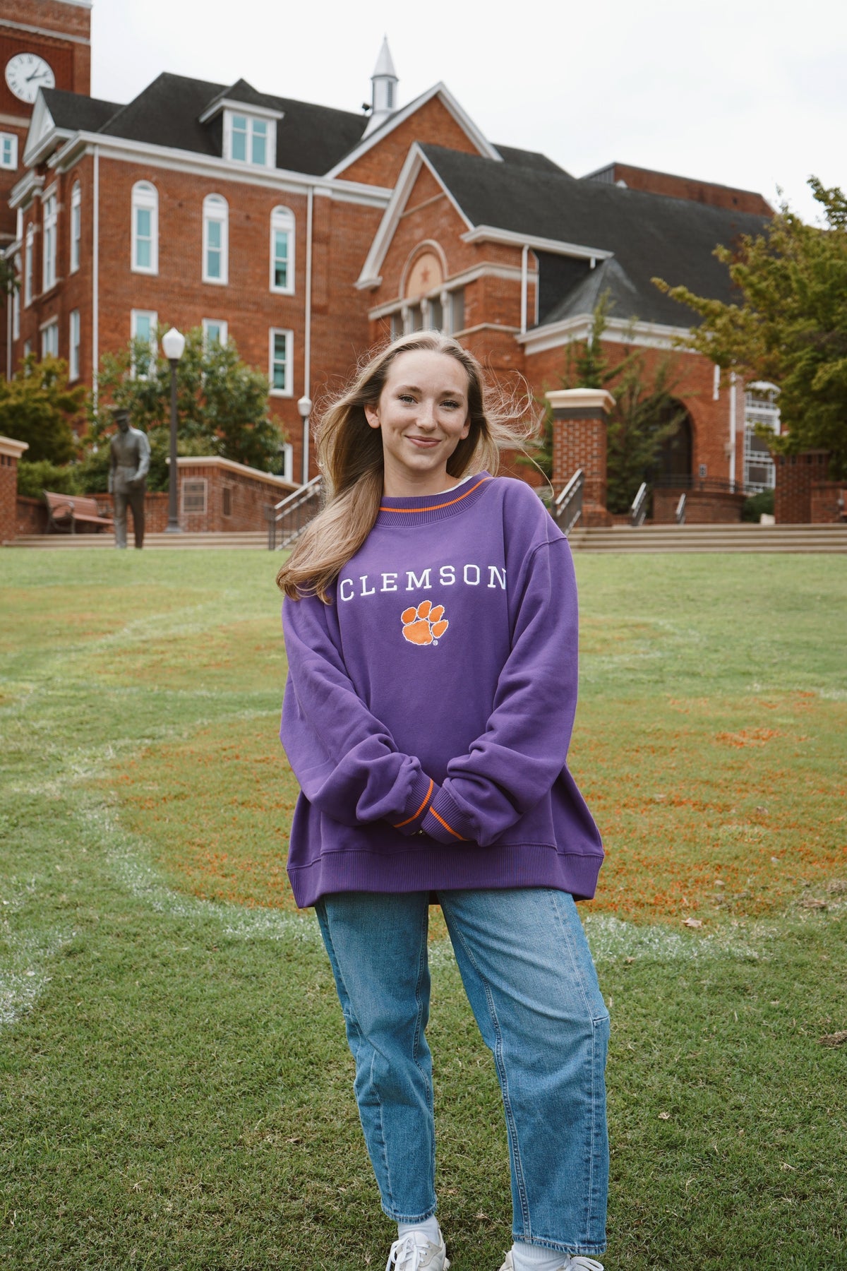 Clemson Gameday Mockneck fit photo | Emily is 5'1" wearing L/XL